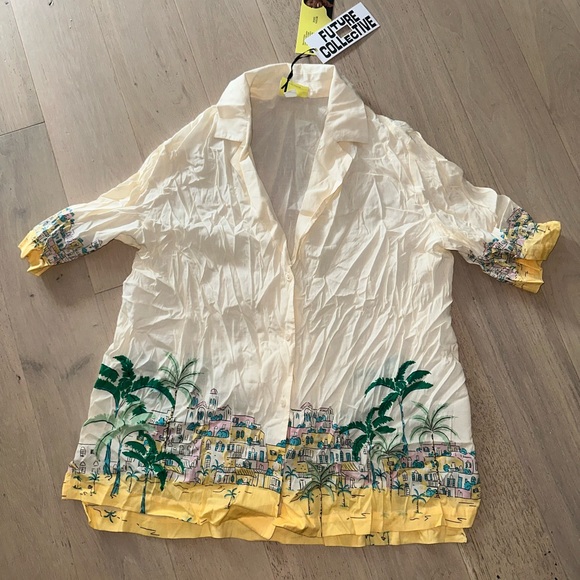 Future Collective™ with Jenee Naylor Cream Beach Print Shirt  |  Size M - Picture 3 of 4